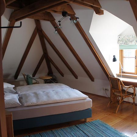 Hotel Schwarzer Adler Erlangen Bilik gambar
