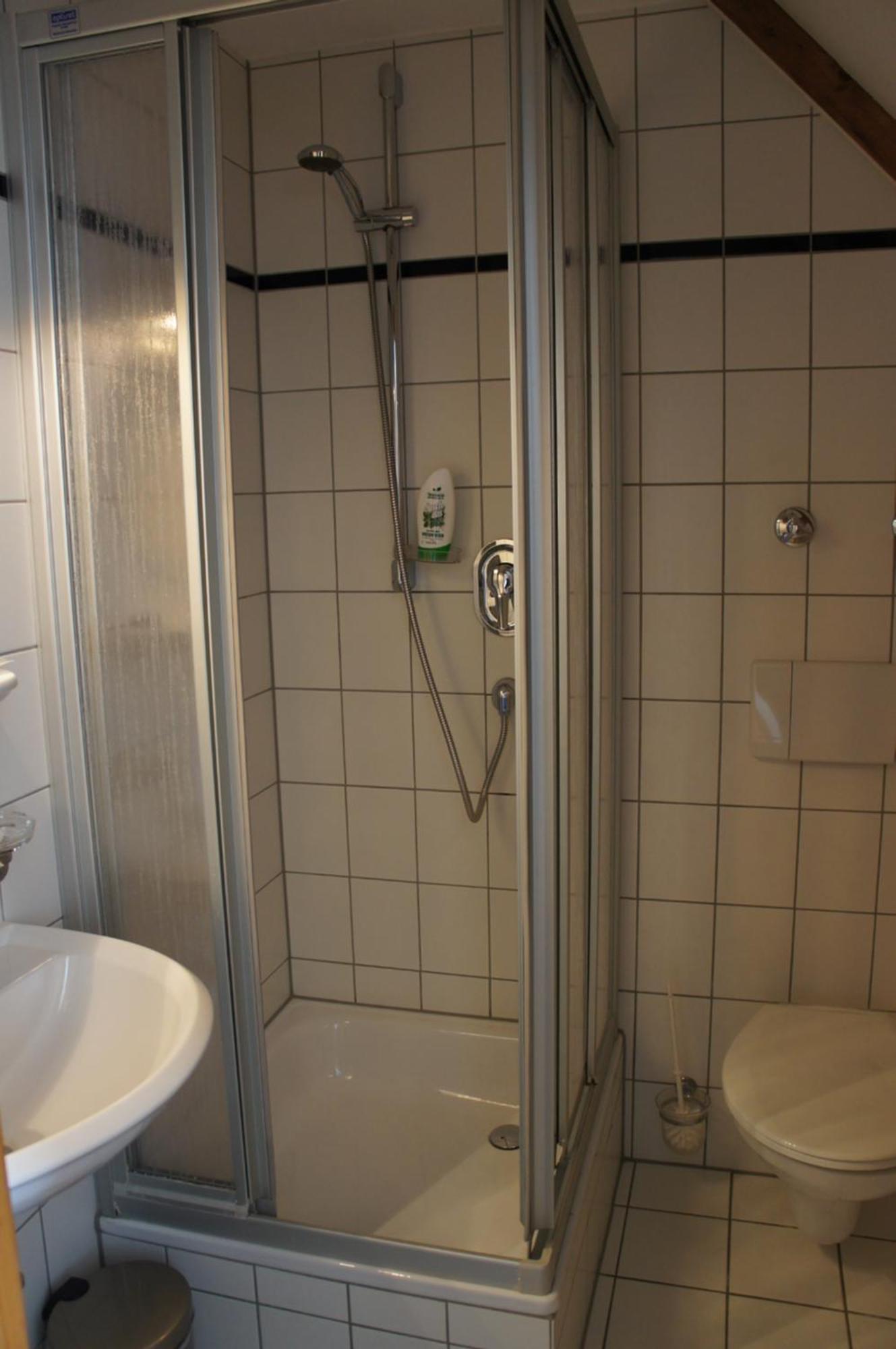 Hotel Schwarzer Adler Erlangen Bilik gambar
